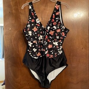 NWOT SHEIN One Piece Bathing Suit